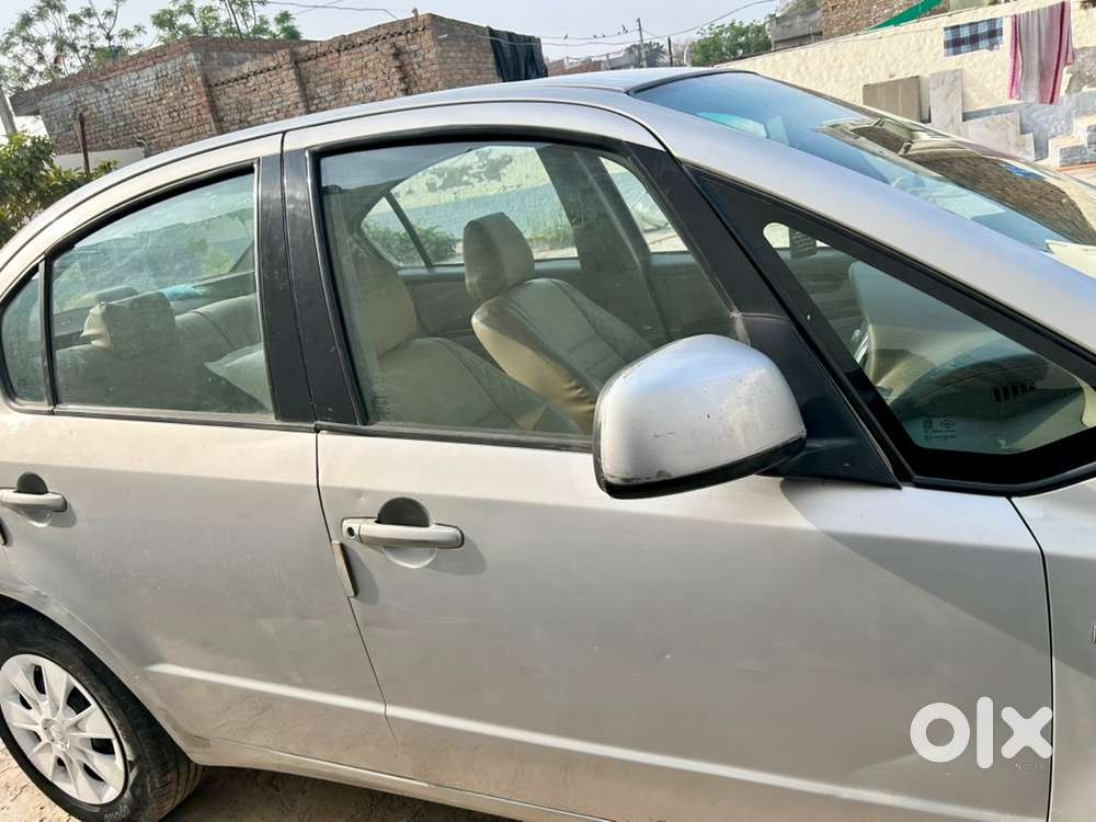 Maruti Suzuki Sx4 2013