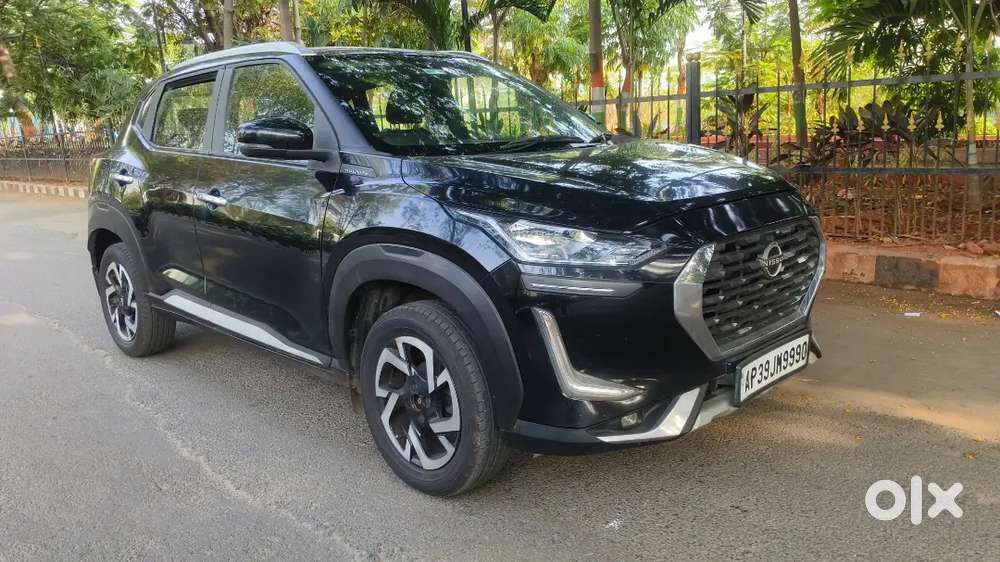 Nissan Magnet With Good Condition