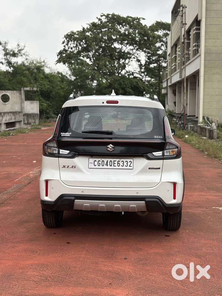 Maruti Suzuki Xl6 1.5 Zeta Mt, 2025, Petrol