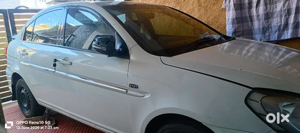 Hyundai Verna 2010 Petrol Well Maintained