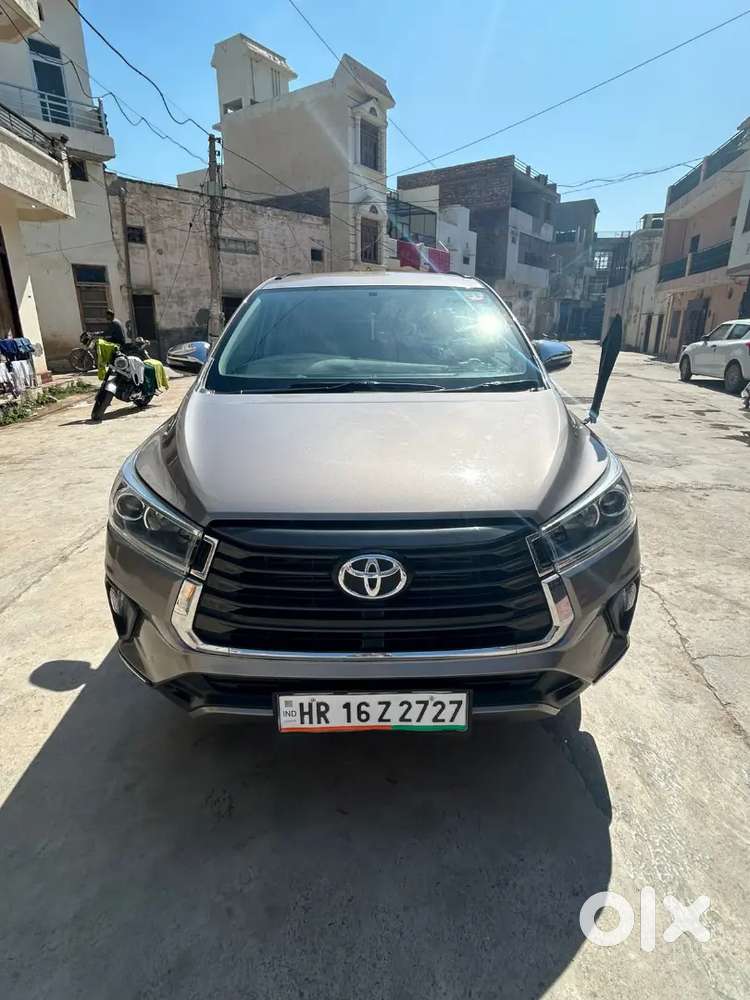 Toyota Innova Crysta 2022