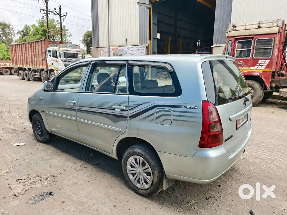 Toyota Innova 2006 Diesel Well Maintained
