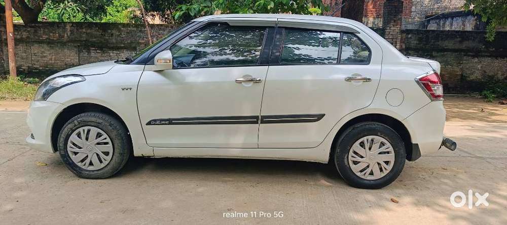 Maruti Suzuki Dzire 1.2 Vxi, 2016, Petrol