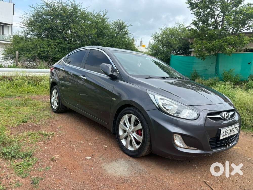 Hyundai Fluidic Verna 2012