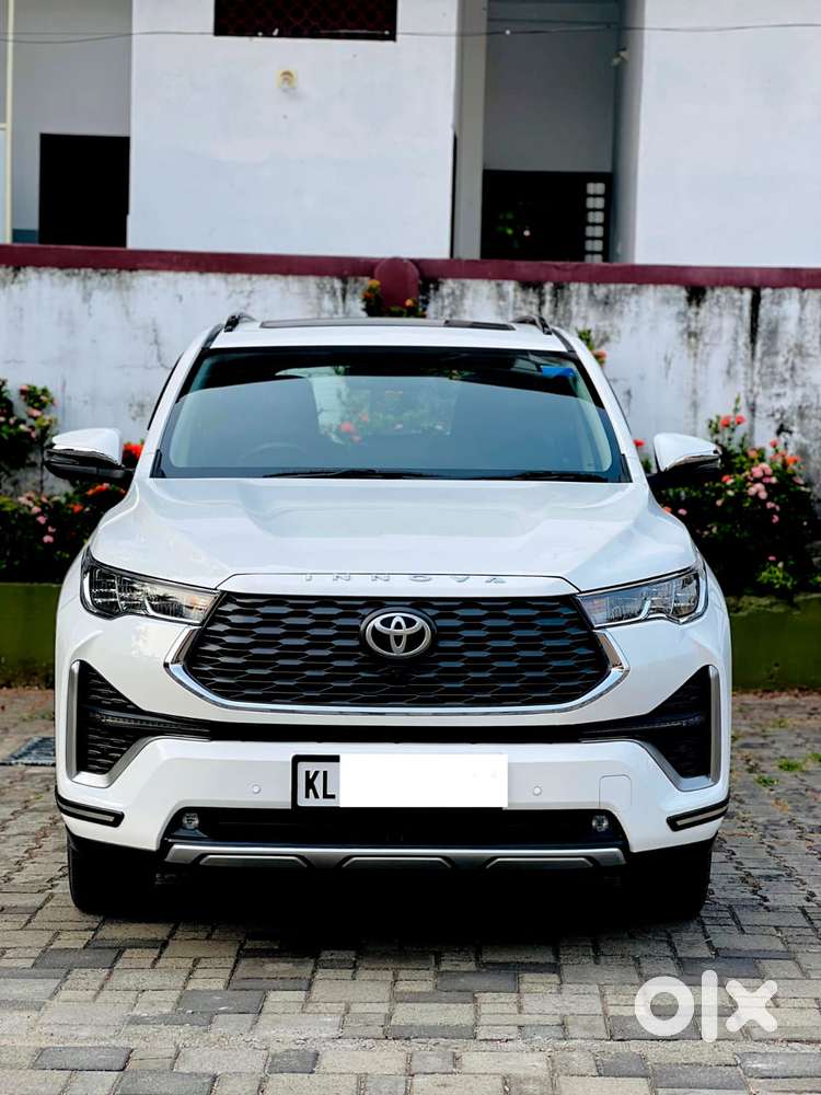 Toyota Innova Hycross 2.0 Vx Hybrid 7 Str, 2024, Petrol