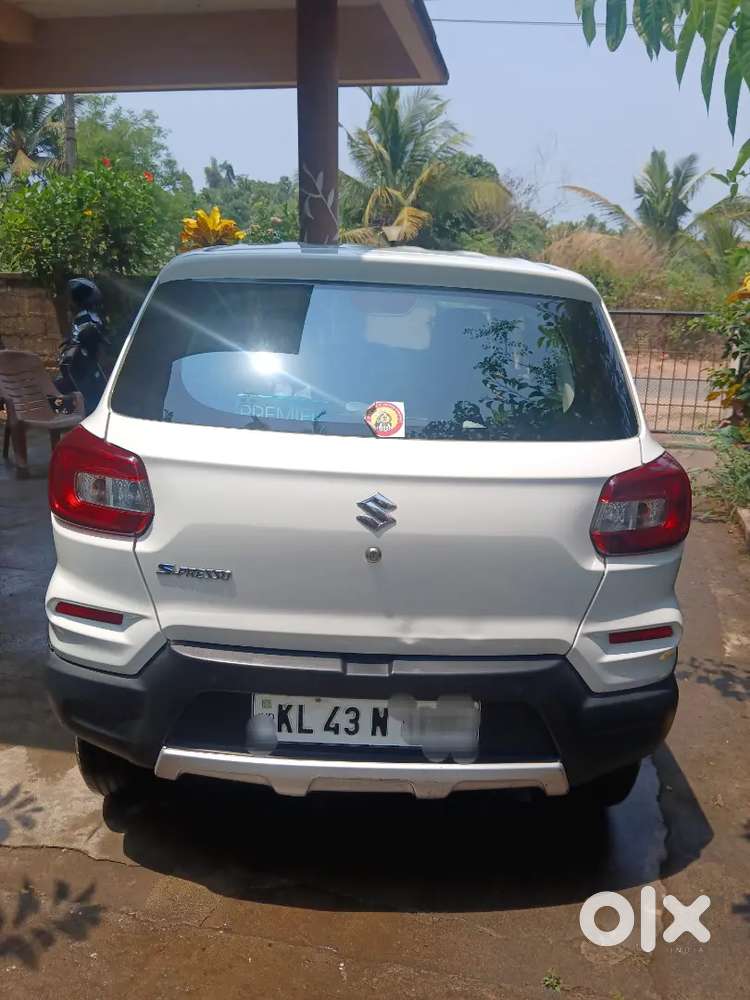 Maruti Suzuki S-presso 2020 Petrol 35657 Km Driven, Kl43 .