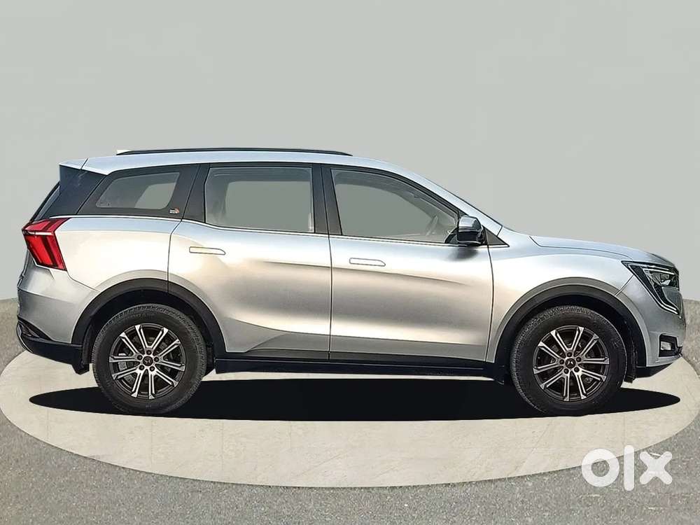 Mahindra Xuv700 2.0 Ax 7 Petrol At Str, 2022, Petrol