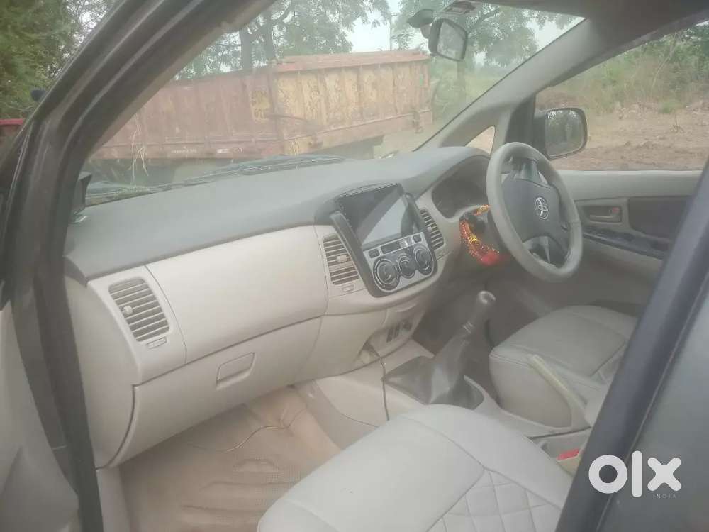 Toyota Innova 2012 Diesel 239000 Km Driven  Good Condition