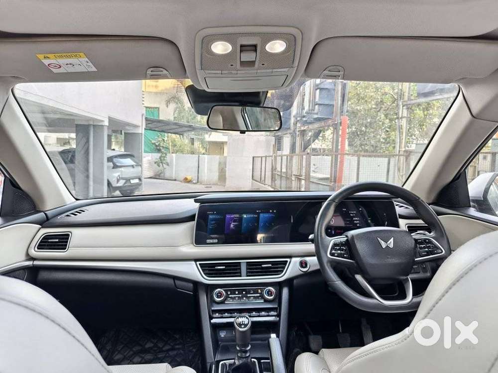 Mahindra Xuv700 2.2 Ax 7 Diesel Mt Str, 2022