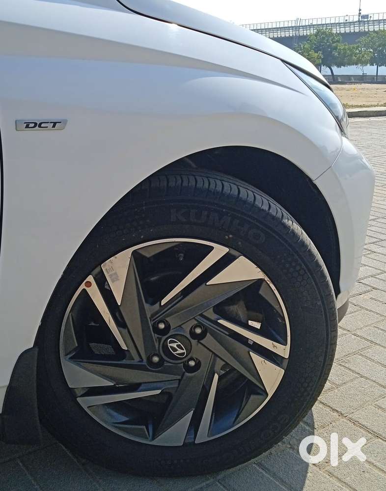 Hyundai I20 Asta 1.4 At With Avn, 2022, Petrol