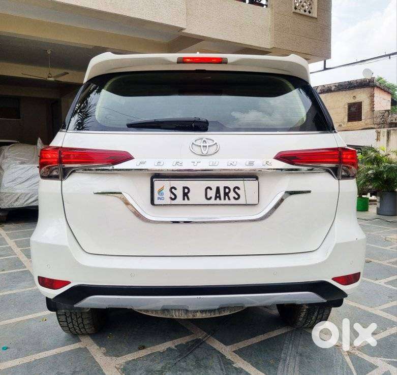 Toyota Fortuner [2021-ongoing] 2.8 2wd Diesel At, 2021, Diesel