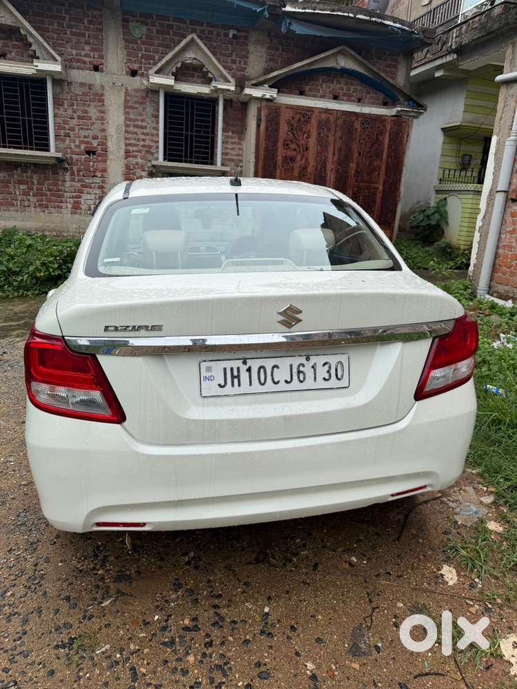 Maruti Suzuki Dzire Petrol 2022