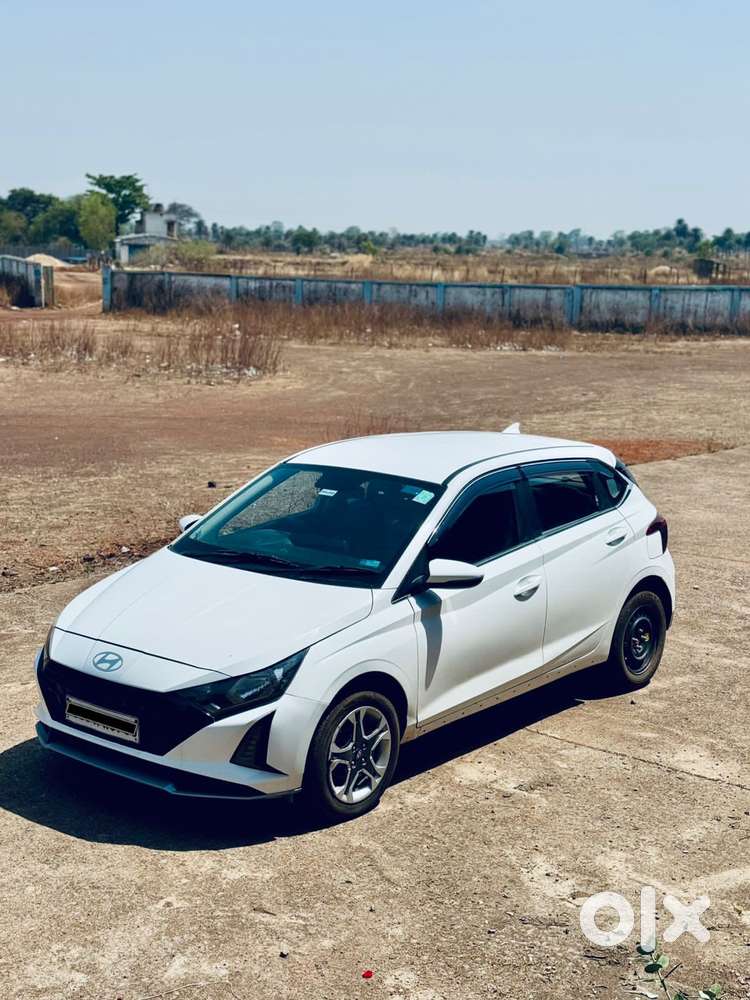 Hyundai I20 Sportz 1.2 Mt, 2023, Petrol