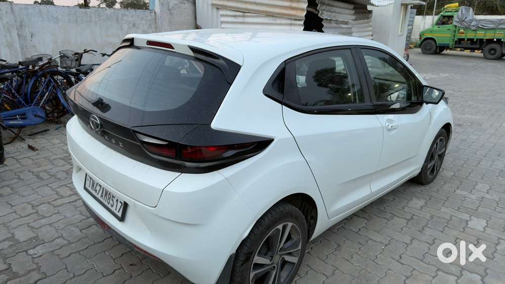 Tata Altroz Petrol 2021