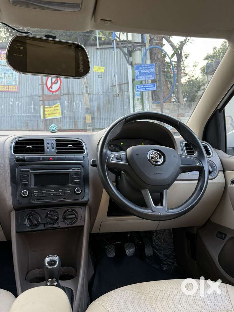 Skoda Rapid 1.6 Mpi Ambition, 2016, Petrol