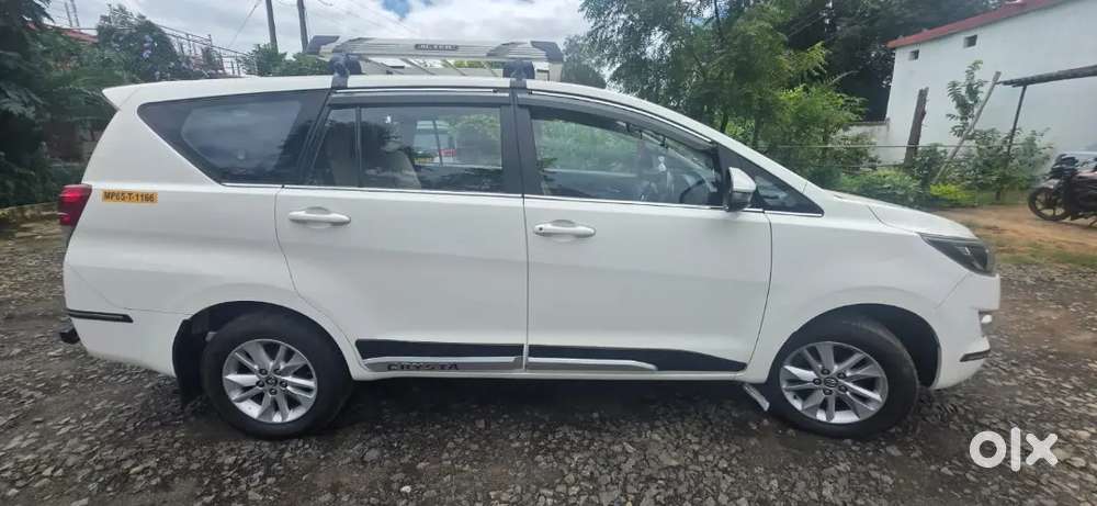 Toyota Innova Crysta 2018 Diesel Manual