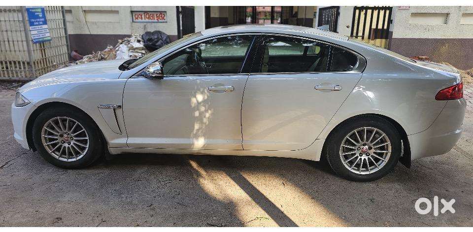 Jaguar Xf 2014 Diesel Well Maintained