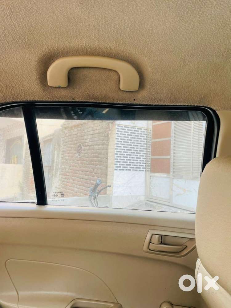 Maruti Suzuki Swift Dzire 2015 Cng & Hybrids 270000 Km Driven