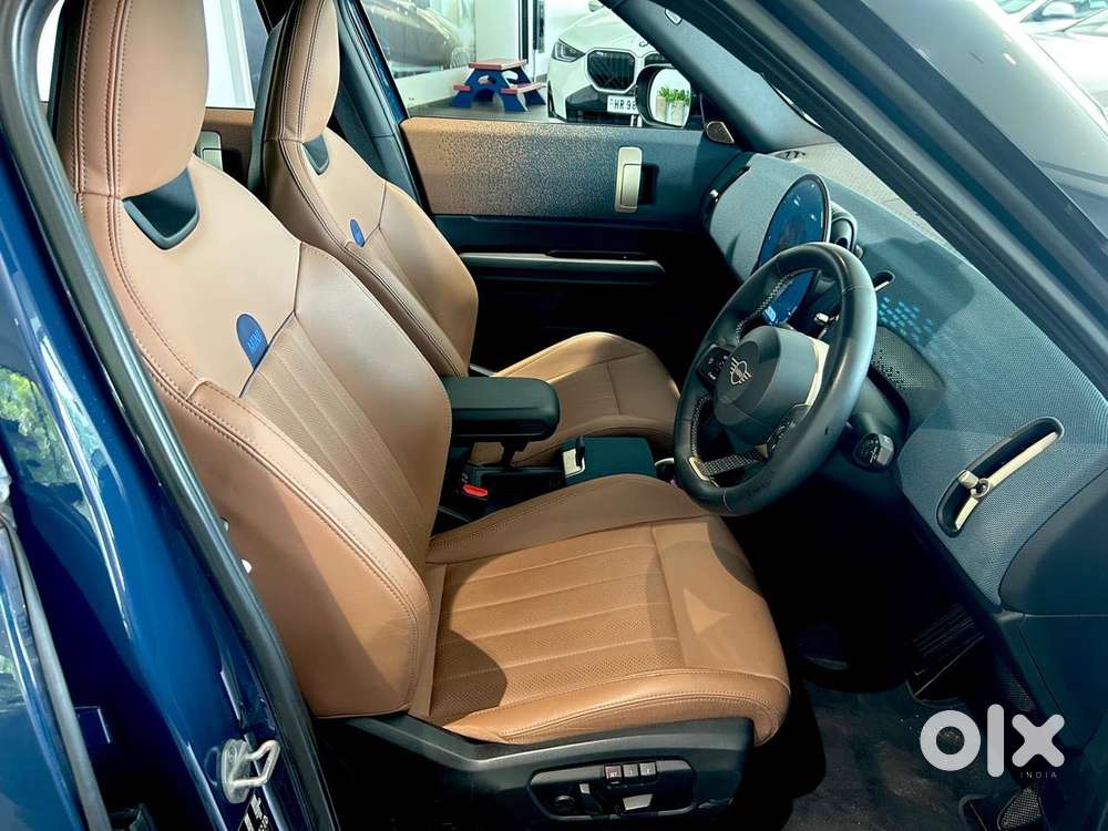 Mini Countryman Electric Favoured Pack, 2025, Electric