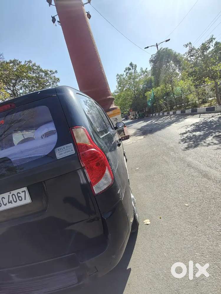 Mahindra Xylo Top Condition