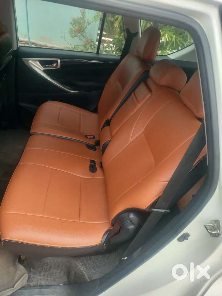 Toyota Innova Crysta 2021