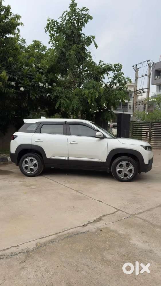Maruti Suzuki Vitara Brezza 1.5 Lxi, 2024, Petrol