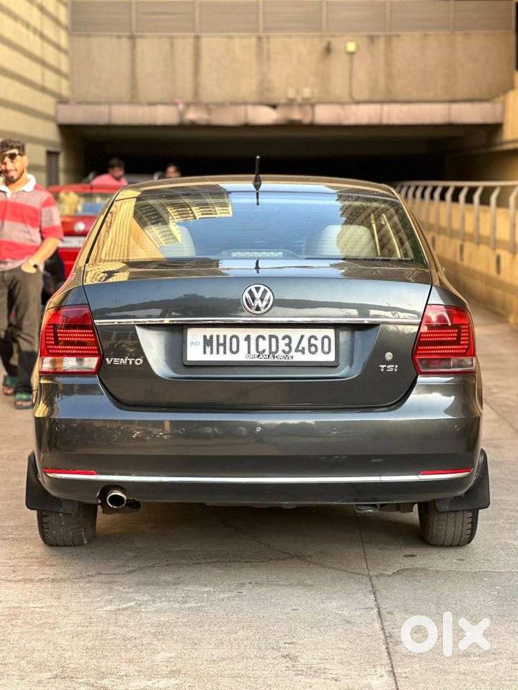 Volkswagen Polo Highline 1.6l Petrol, 2015, Petrol