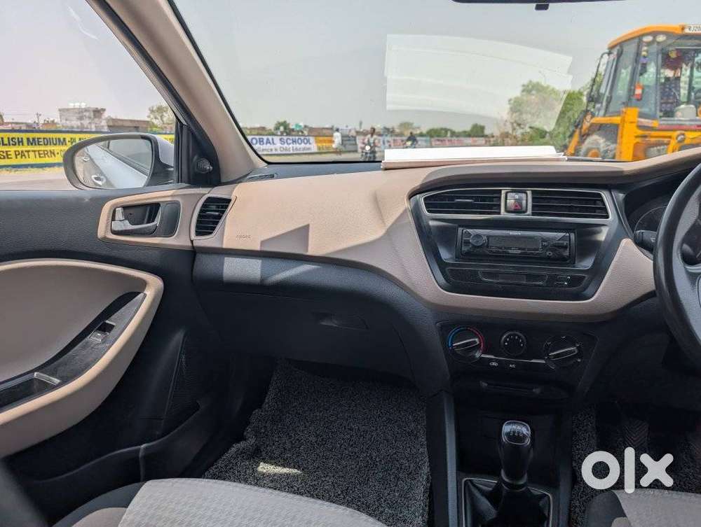 Hyundai I20 Era, 2018, Cng & Hybrids