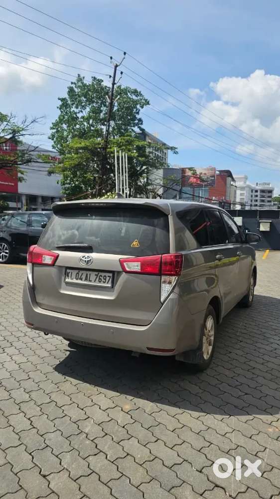 Toyota Innova Crysta 2.4 Gx Manual  2017 Diesel 53000 Km Driven
