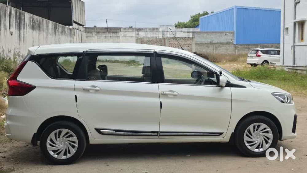 Maruti Suzuki Ertiga Vxi Shvs, 2022, Cng & Hybrids