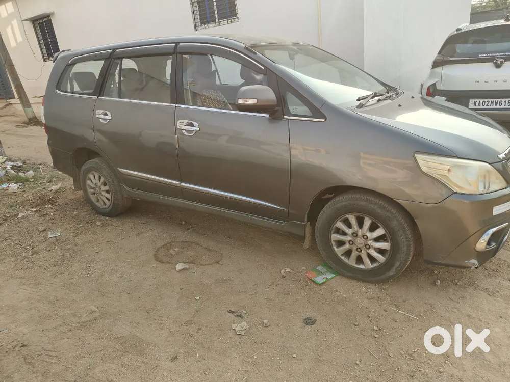 Toyota Innova Diesel 2014