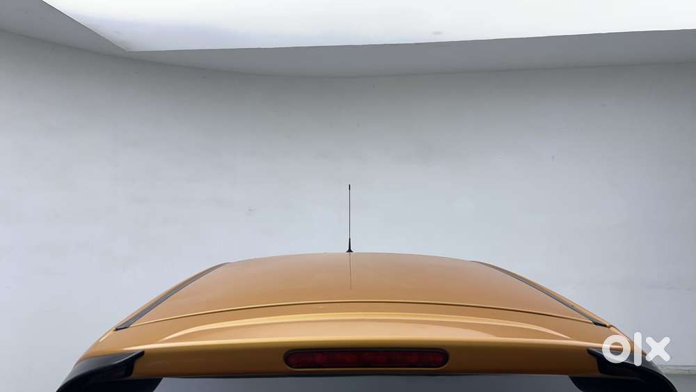 Tata Tiago Xza, 2017, Petrol