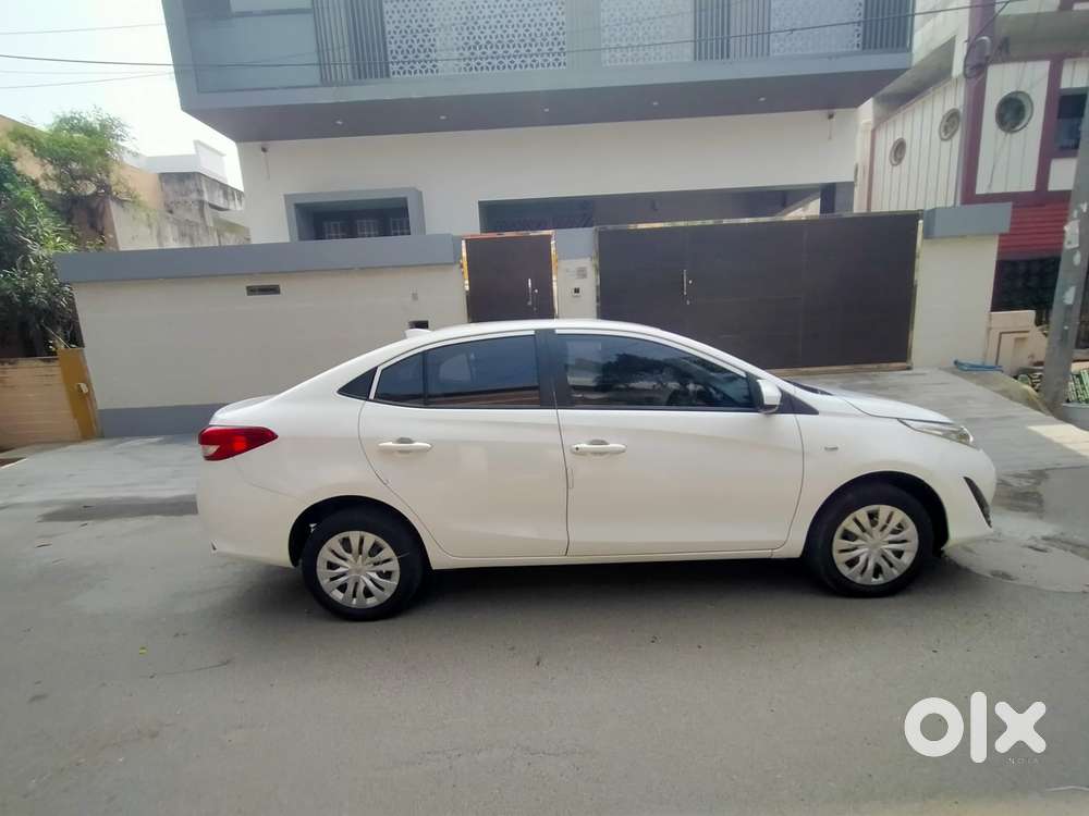 Toyota Yaris J, 2021, Petrol