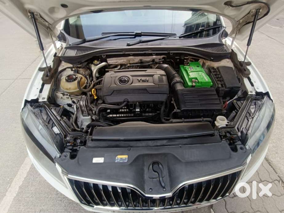 Skoda Superb Style 1.8 Tsi At, 2018, Petrol