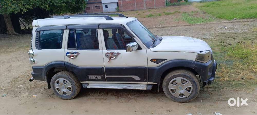 Mahindra Scorpio S4plus  4wd
