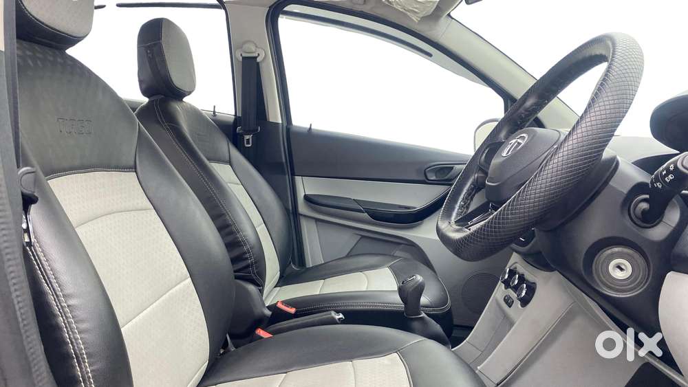 Tata Tiago 1.2 Revotron Xt Option, 2020, Petrol