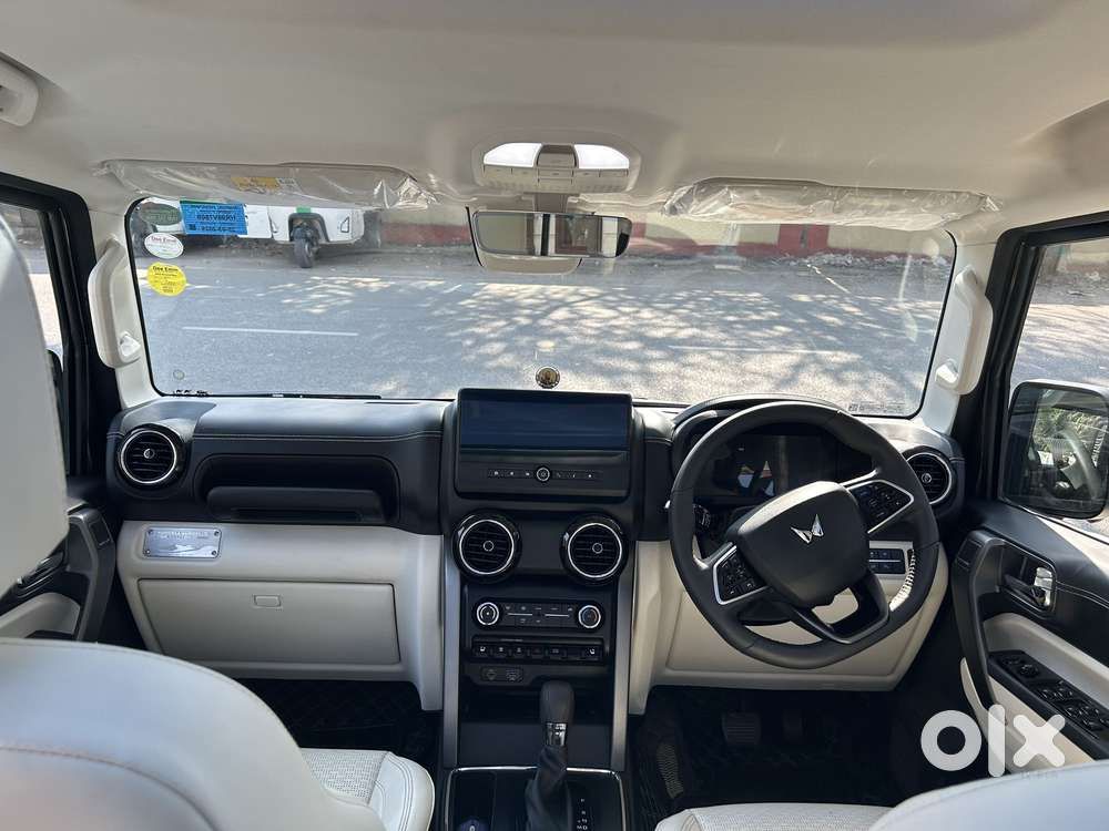 Mahindra Thar Roxx Ax7 L Petrol At 2wd, 2025, Petrol