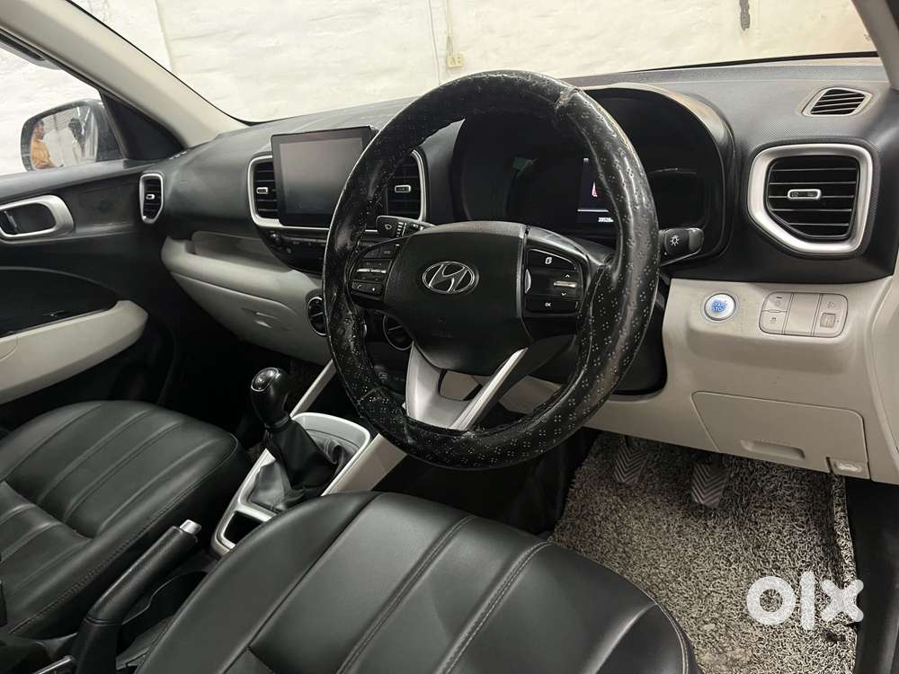 Hyundai Venue 1.2 S (o), 2025, Petrol