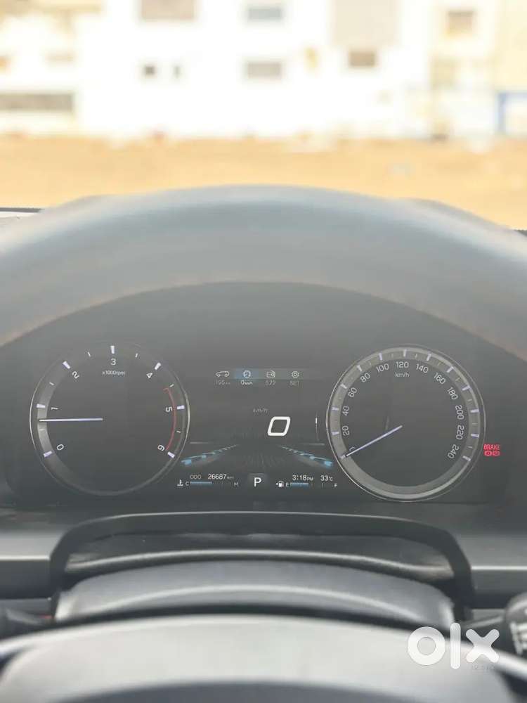 Mahindra Alturas G4 2019 Diesel Well Maintained