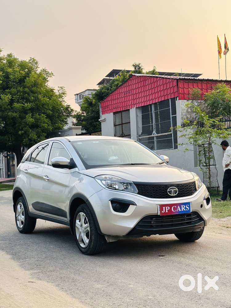 Tata Nexon 1.5 Revotorq Xm (s), 2019, Petrol
