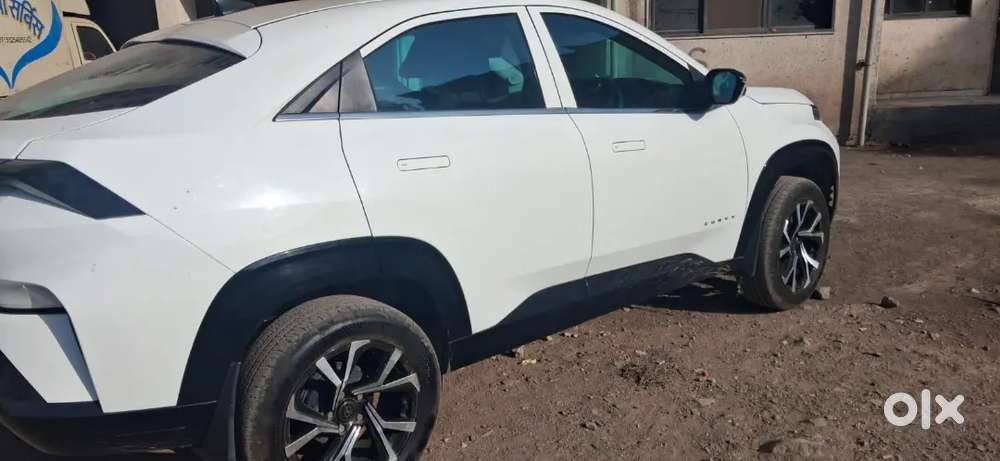 Tata Curvv 2025 Petrol 9500 Km Driven