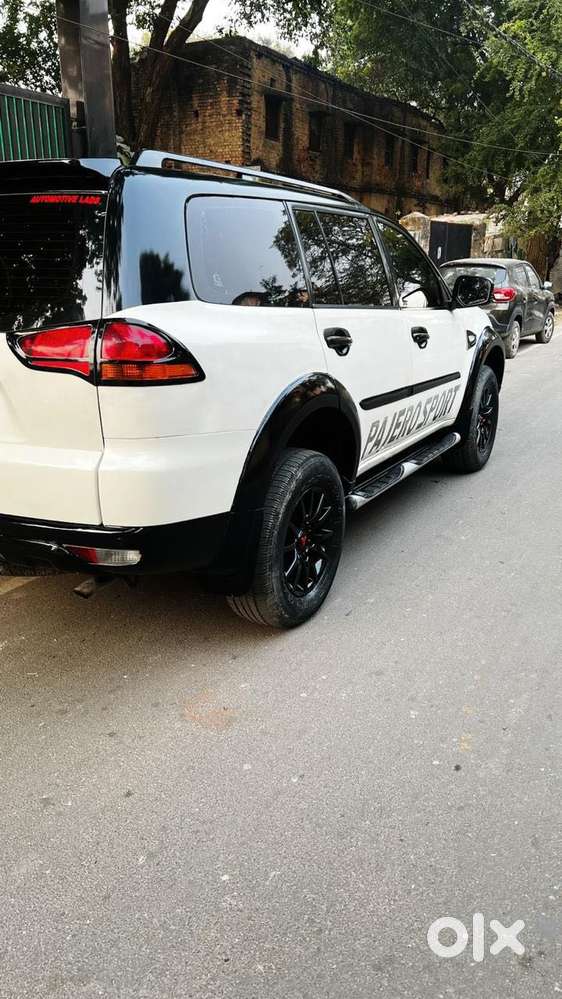 Mitsubishi Pajero Sport 2.5 Manual, 2014, Diesel