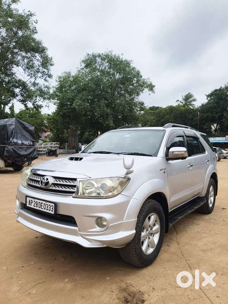 Toyota Fortuner 3.0 4x4 Manual, 2010, Diesel