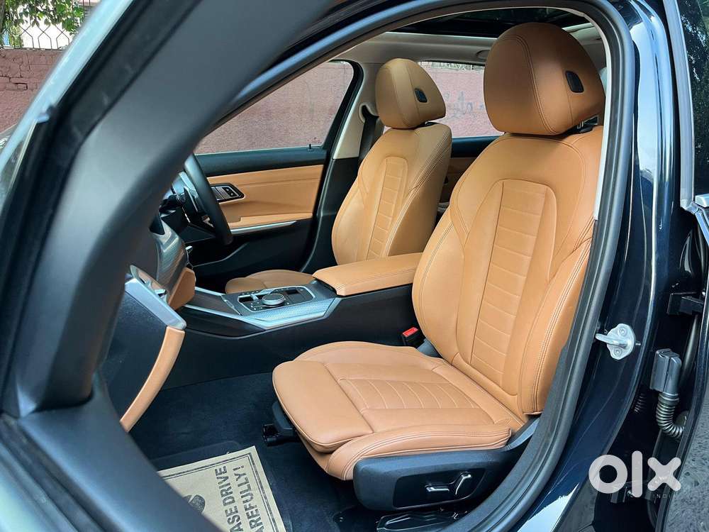 Bmw 3 Series, 2025, Petrol