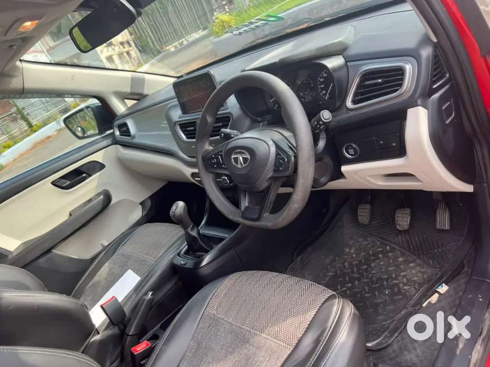 Tata Altroz 1.2 Luxe 2021