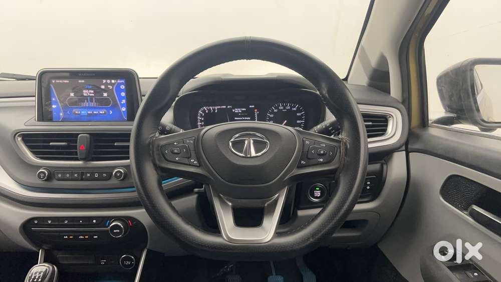 Tata Altroz Xz, 2020, Petrol