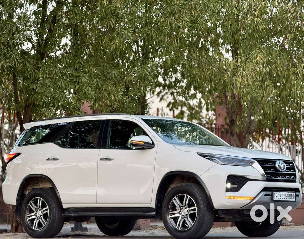 Toyota Fortuner 4x2 At 2.8 Diesel, 2023, Diesel