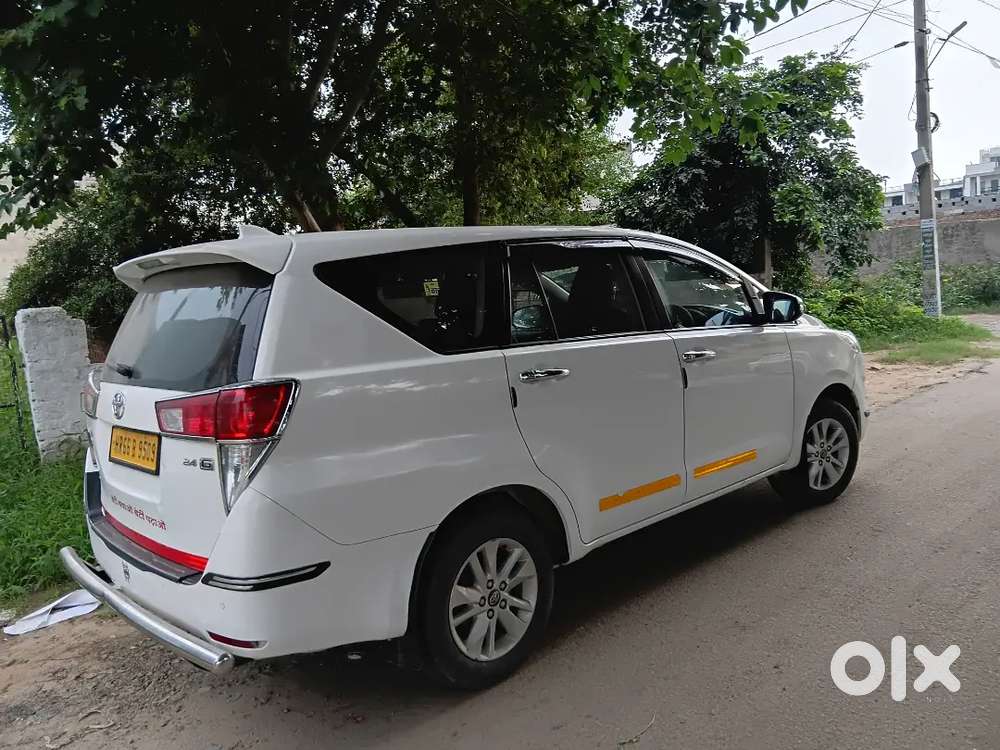 Toyota Innova Crystal 2019
