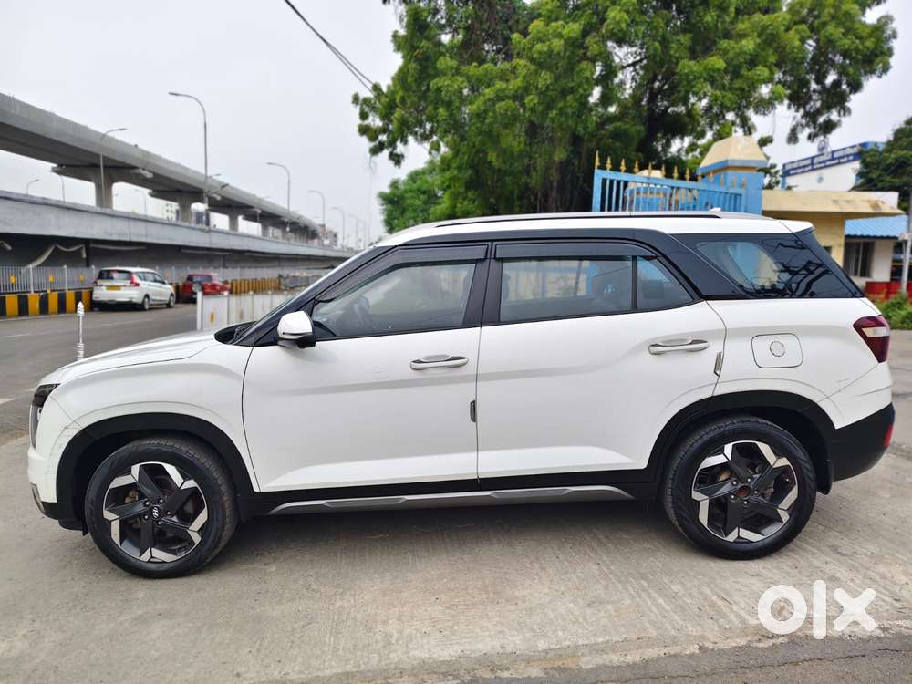 Hyundai Alcazar Platinum Signature Adventure Mt 7 Str, 2024, Petrol