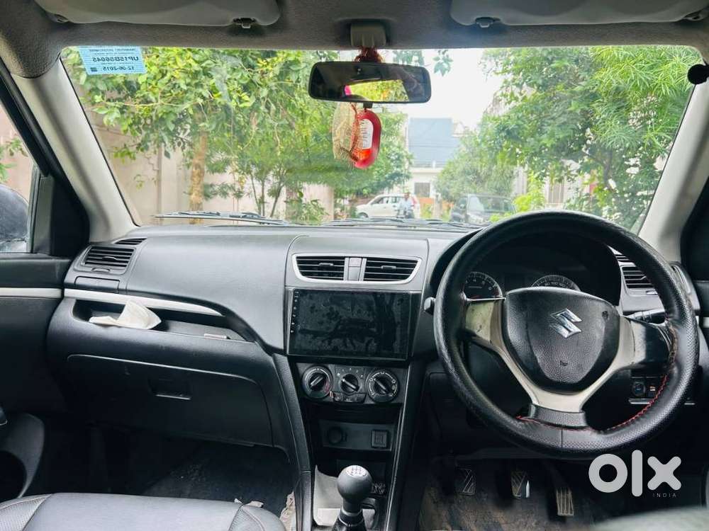 Maruti Suzuki Swift Vxi Cng, 2015, Cng & Hybrids